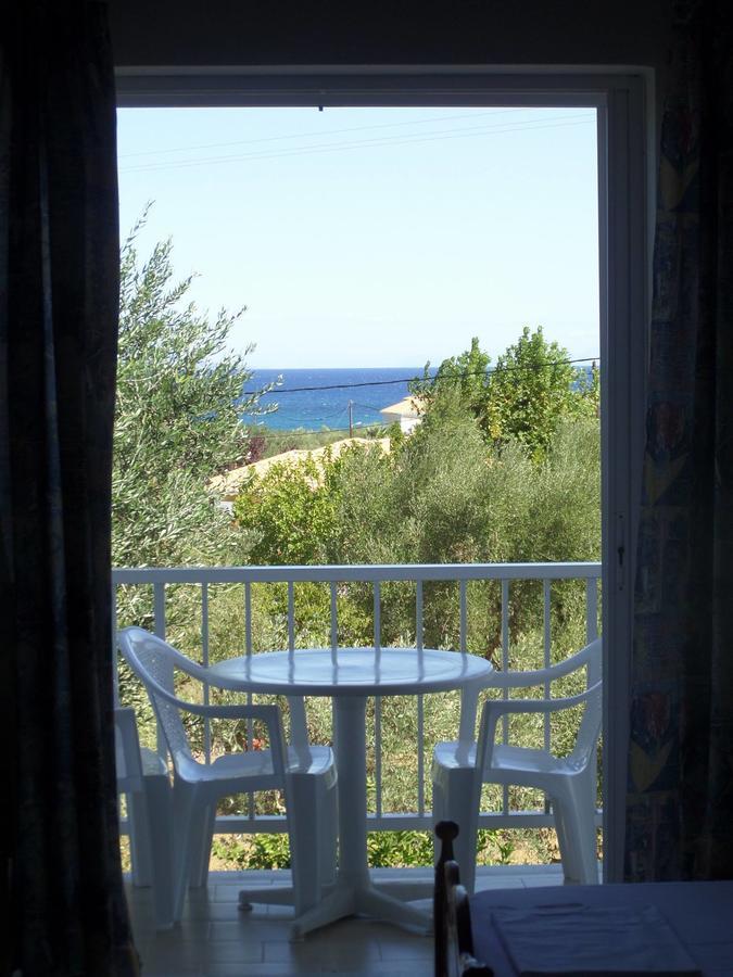 Pansion Tonia Aparthotel Zakynthos Town Exterior photo